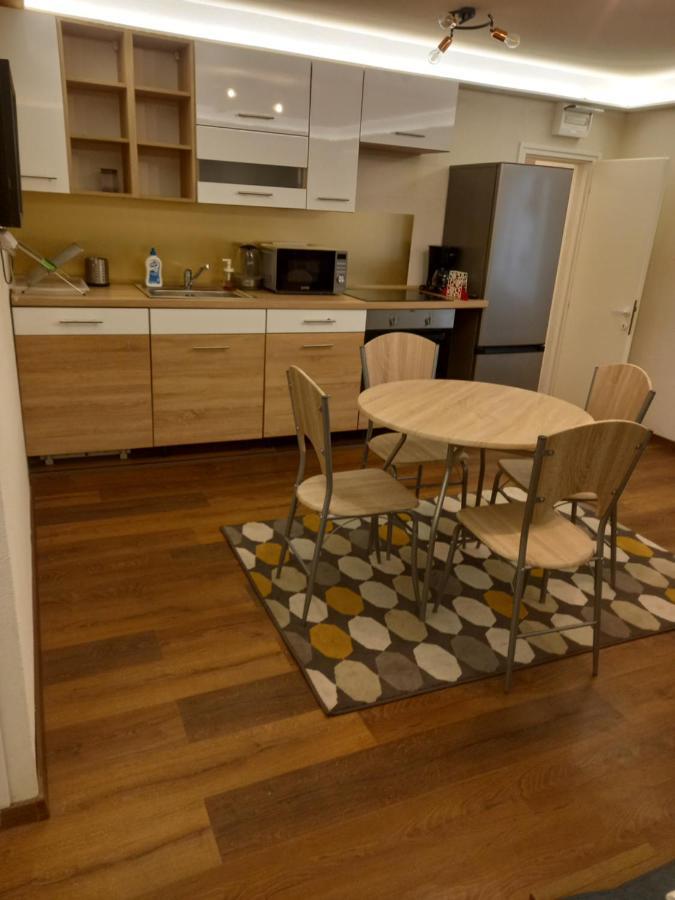 Liszt Ferenc Square Studio Apartment Budapest Eksteriør billede